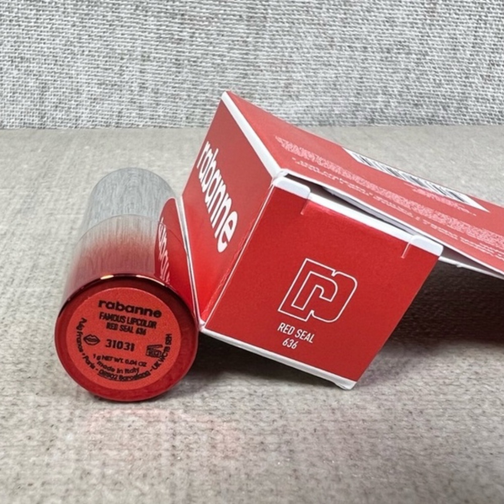 ❤️3 for $30❤️ Rabanne Famous Lipcolor Matte Lipstick mini in 636 Red Seal - Picture 4 of 10